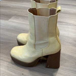 Circus by Sam Edelman Pale Yellow Platform Chelsea Boots
